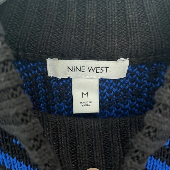 Nine West cobalt and black houndstooth sweater.  Medium - Picture 3 of 7
